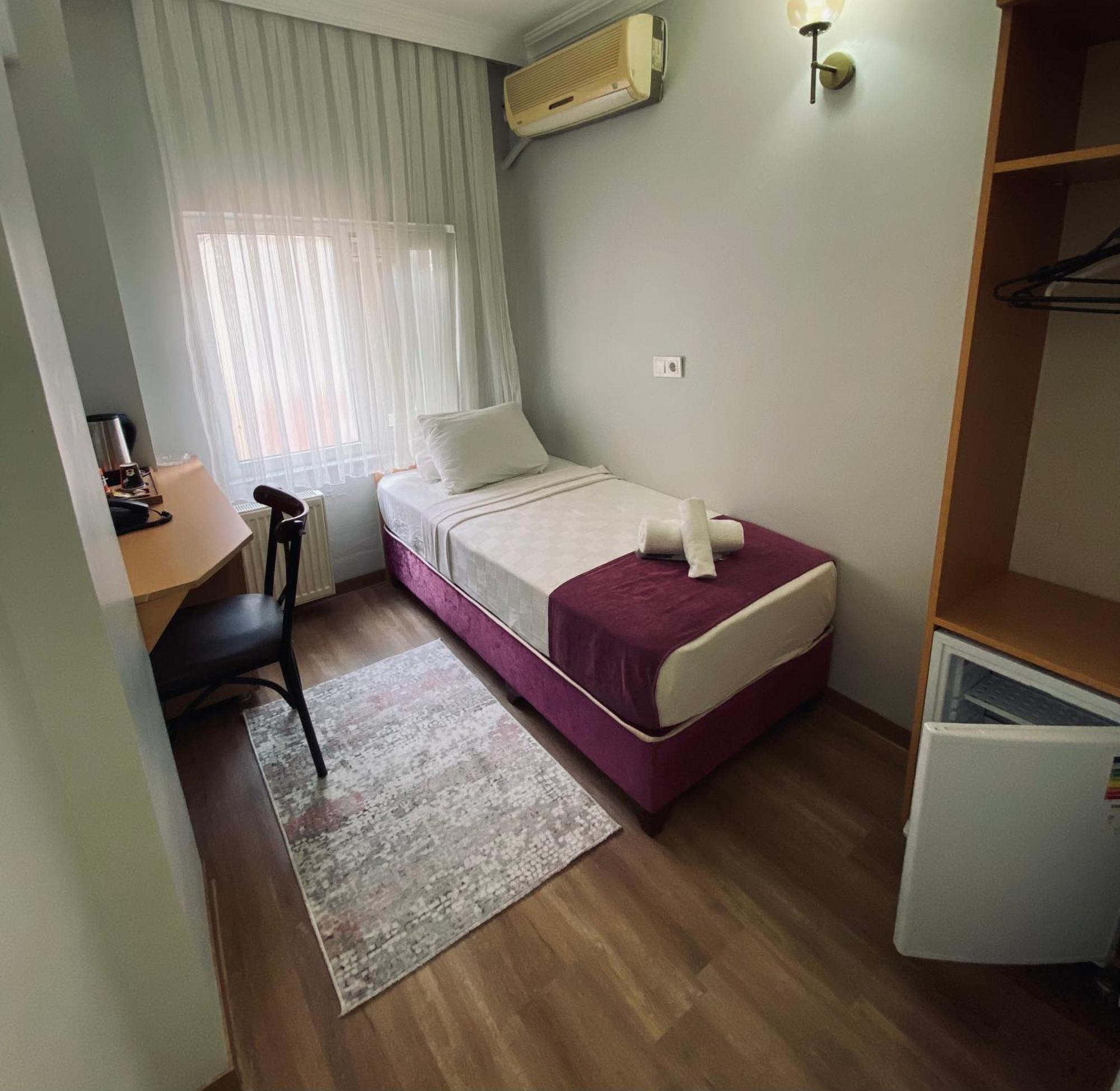 Hotel Oezsefa Истанбул Екстериор снимка