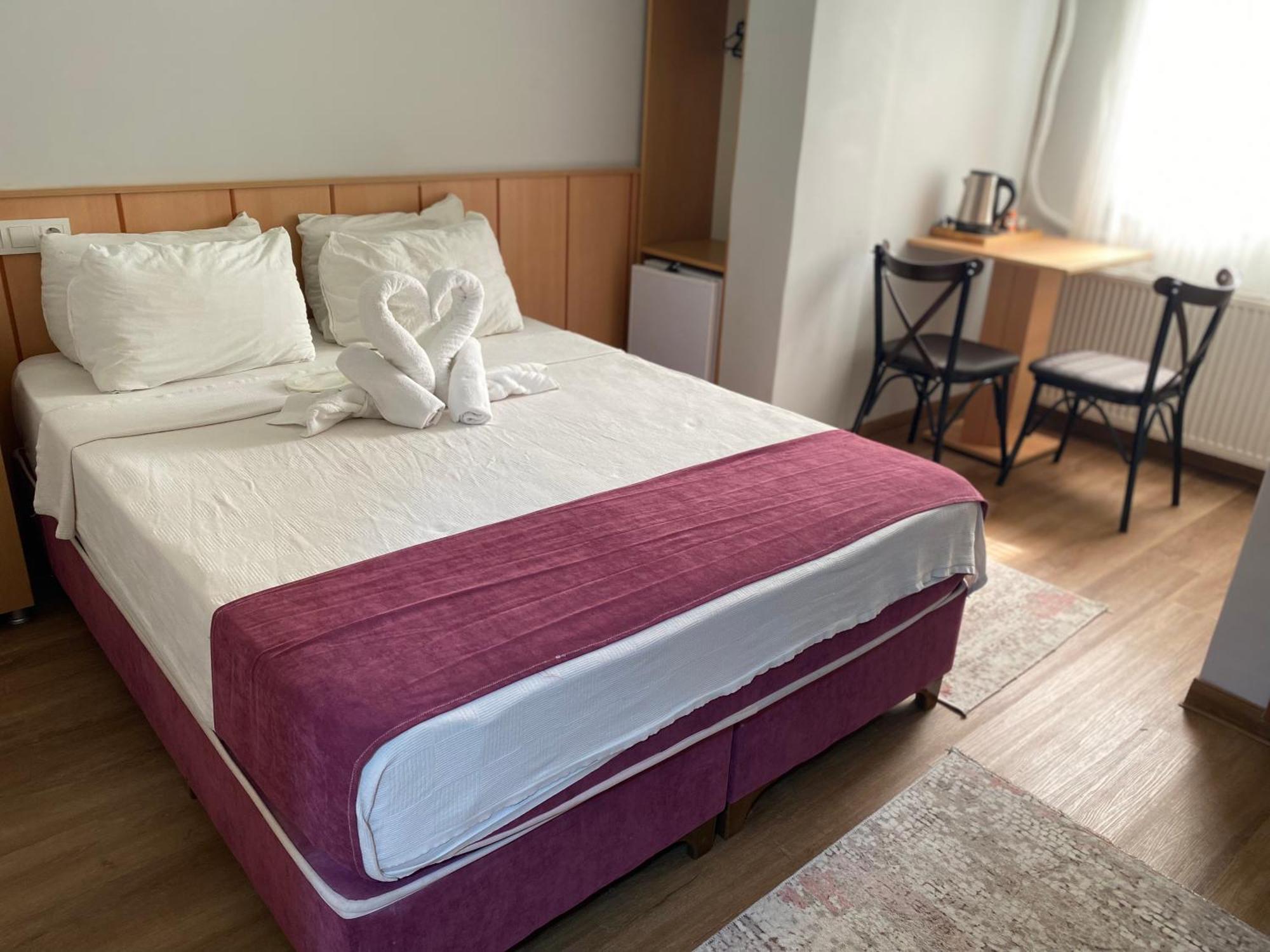 Hotel Oezsefa Истанбул Екстериор снимка
